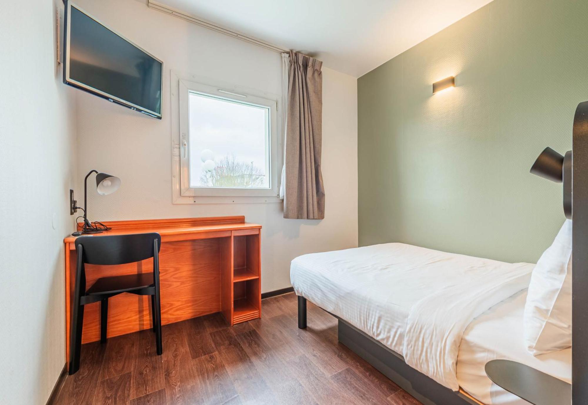 B&B Hotel Mulhouse Kingersheim エクステリア 写真