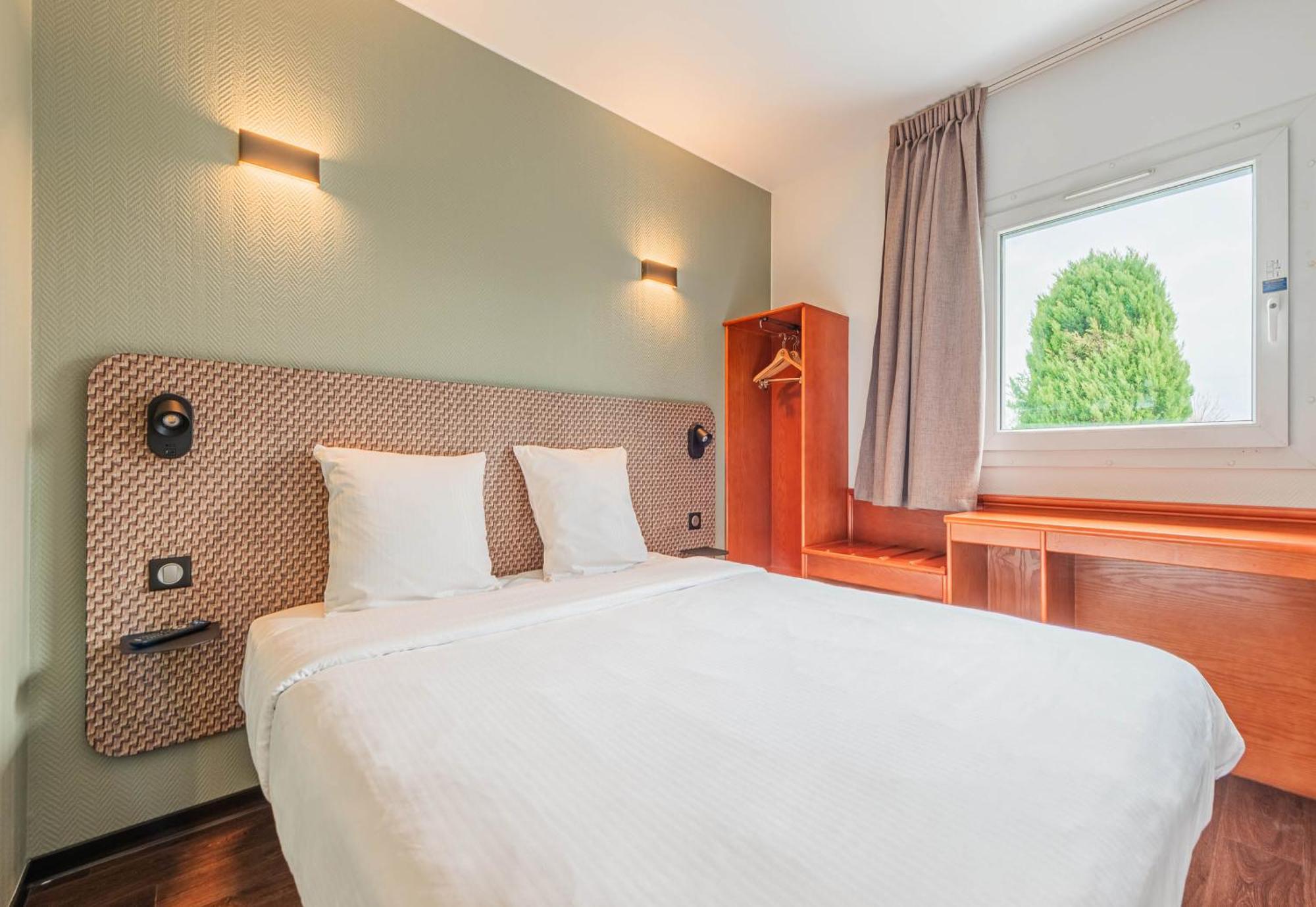 B&B Hotel Mulhouse Kingersheim エクステリア 写真